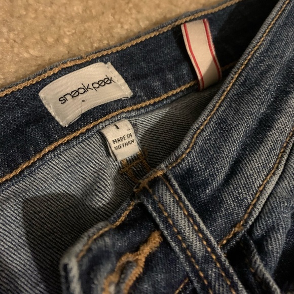 ripped skinny jeans - Picture 3 of 3